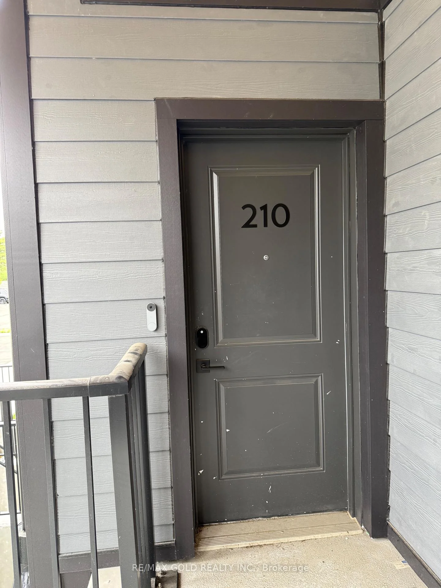 Photo 3 of Unit 210, 708 Woolwich Street, Guelph, Exhibition Park — HOMEH