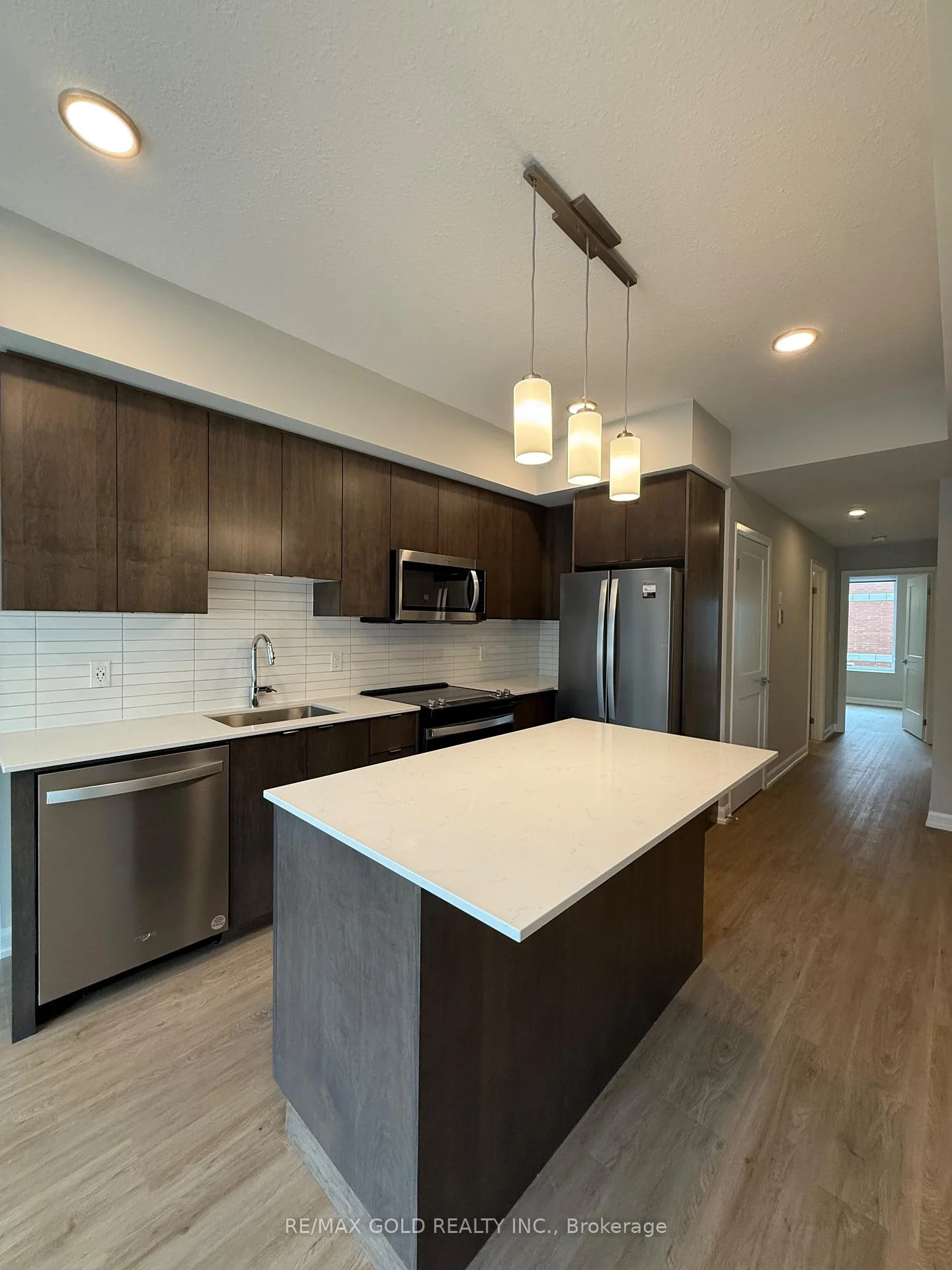 Photo 9 of Unit 210, 708 Woolwich Street, Guelph, Exhibition Park — HOMEH