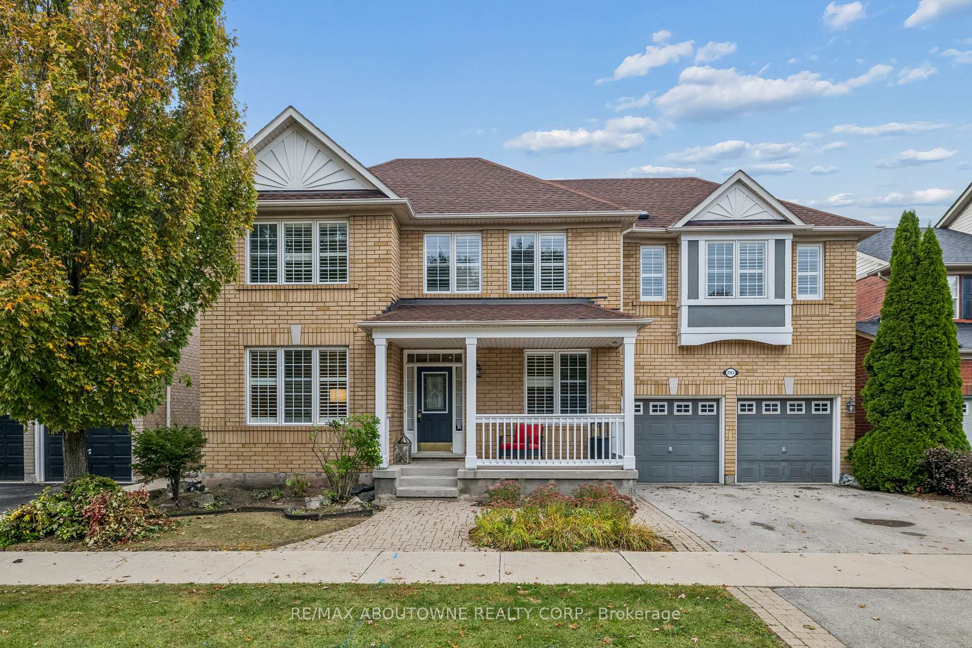 Photo 1 of 2163 Blackforest Crescent, Oakville, Westmount — HOMEH