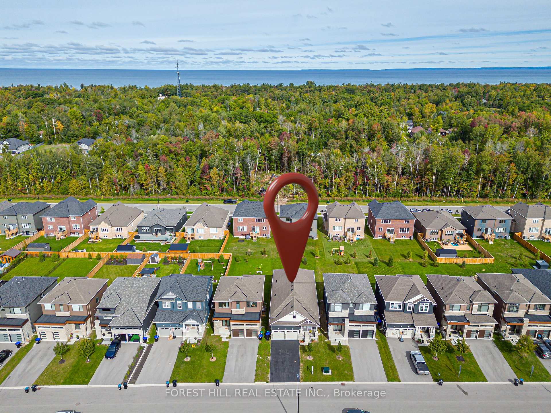 Photo 2 of 22 Simona Avenue, Wasaga Beach — HOMEH