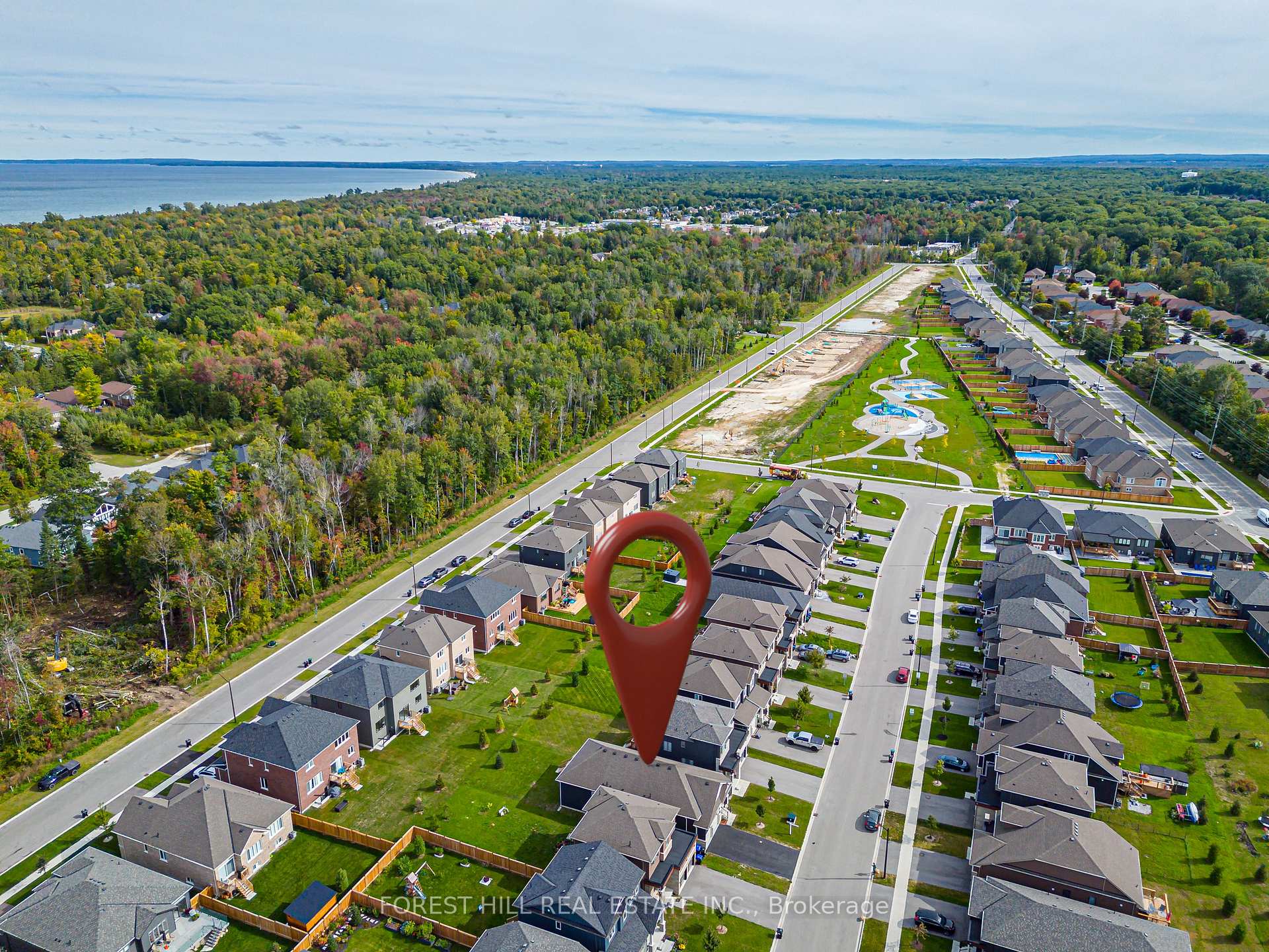 Photo 11 of 22 Simona Avenue, Wasaga Beach — HOMEH