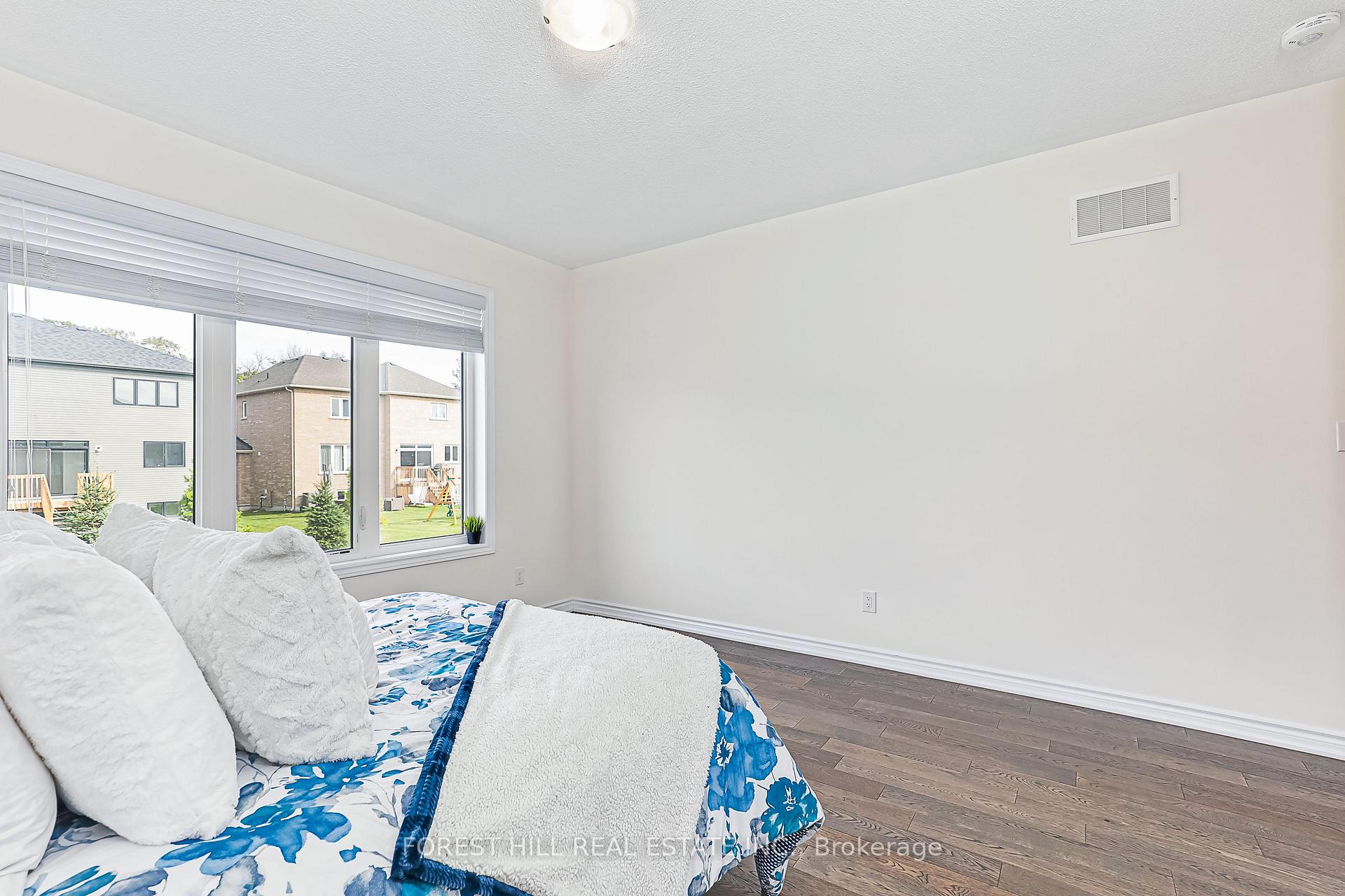 Photo 30 of 22 Simona Avenue, Wasaga Beach — HOMEH