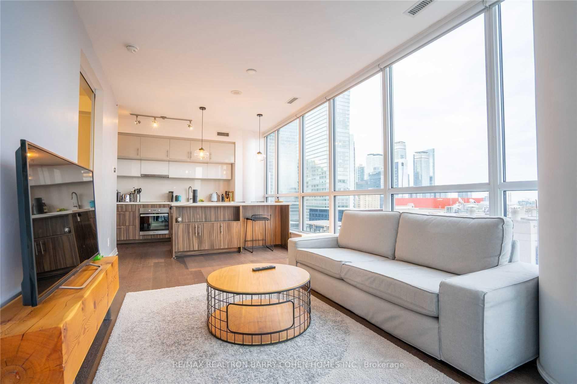Photo 4 of Unit 2208, 8 Mercer Street, Toronto, Waterfront Communities — HOMEH