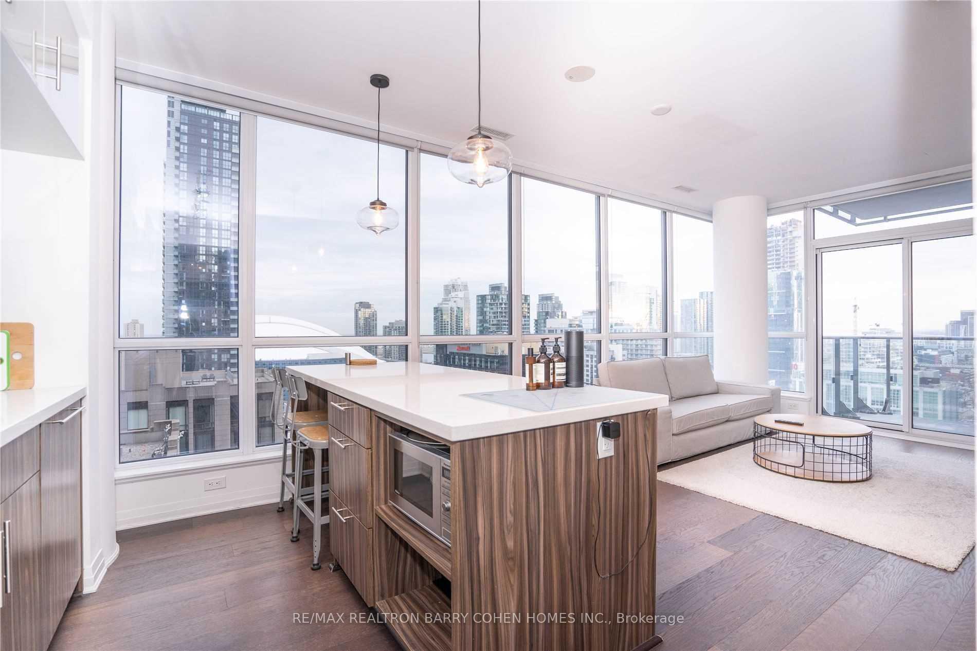 Photo 7 of Unit 2208, 8 Mercer Street, Toronto, Waterfront Communities — HOMEH