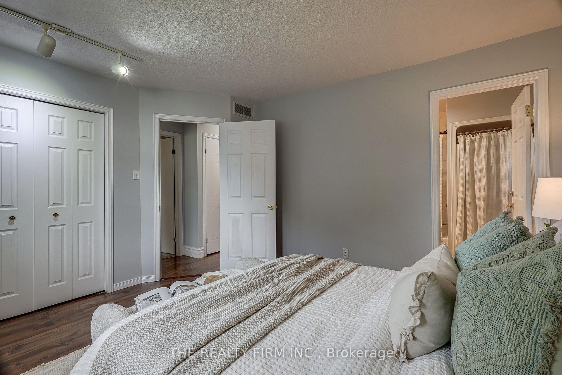 Photo 18 of 94 Christian's Court, London, East D — HOMEH