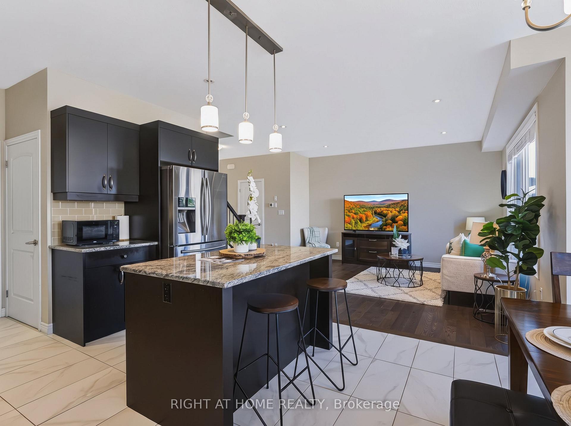 Photo 13 of 402 Tansbury Street, London, North E — HOMEH