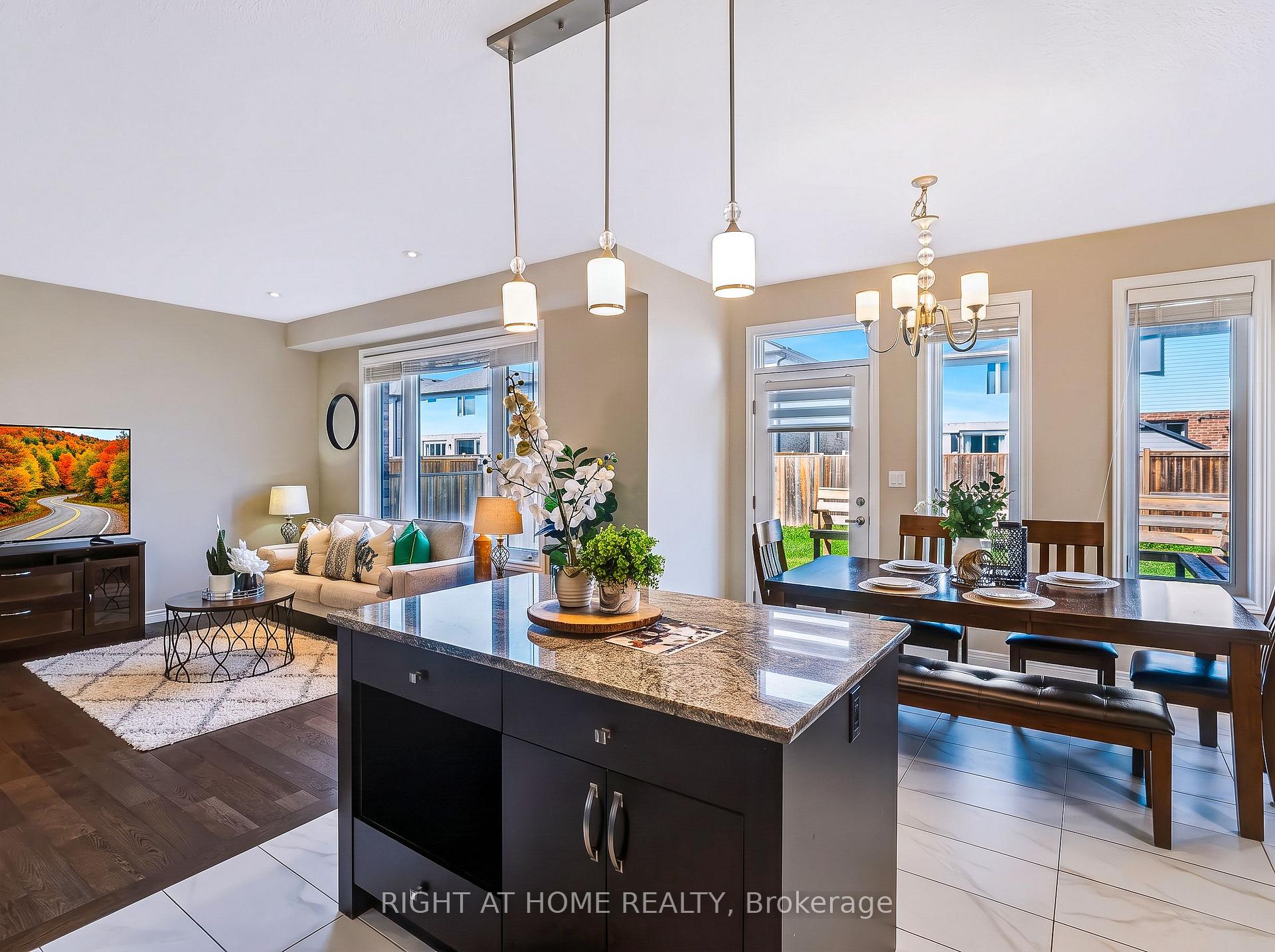 Photo 14 of 402 Tansbury Street, London, North E — HOMEH