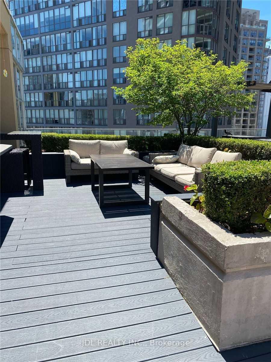 Photo 7 of Unit 418, 11 St Joseph Street, Toronto, Bay Street Corridor — HOMEH