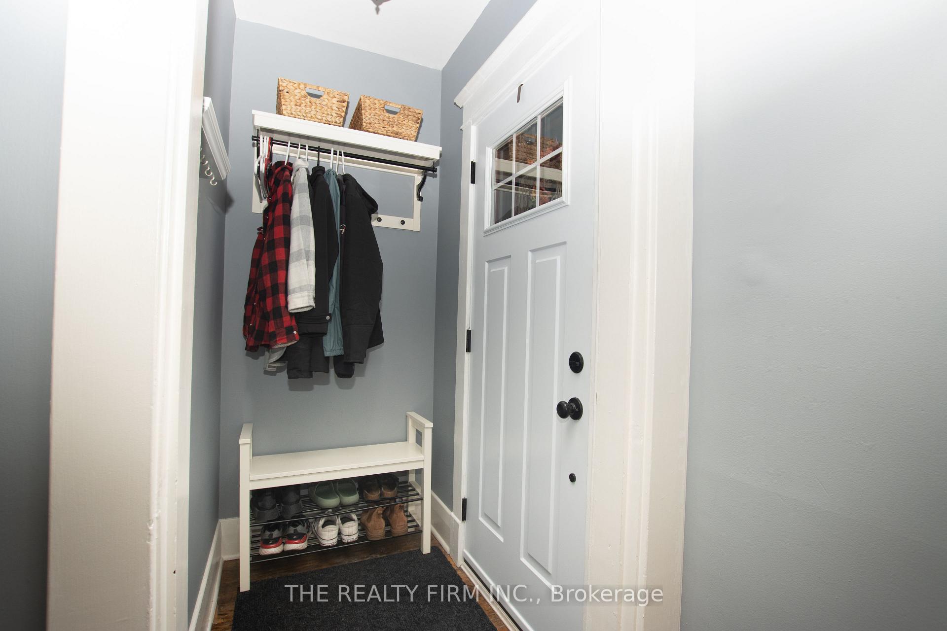 Photo 5 of 117 Thornton Avenue, London, East B — HOMEH