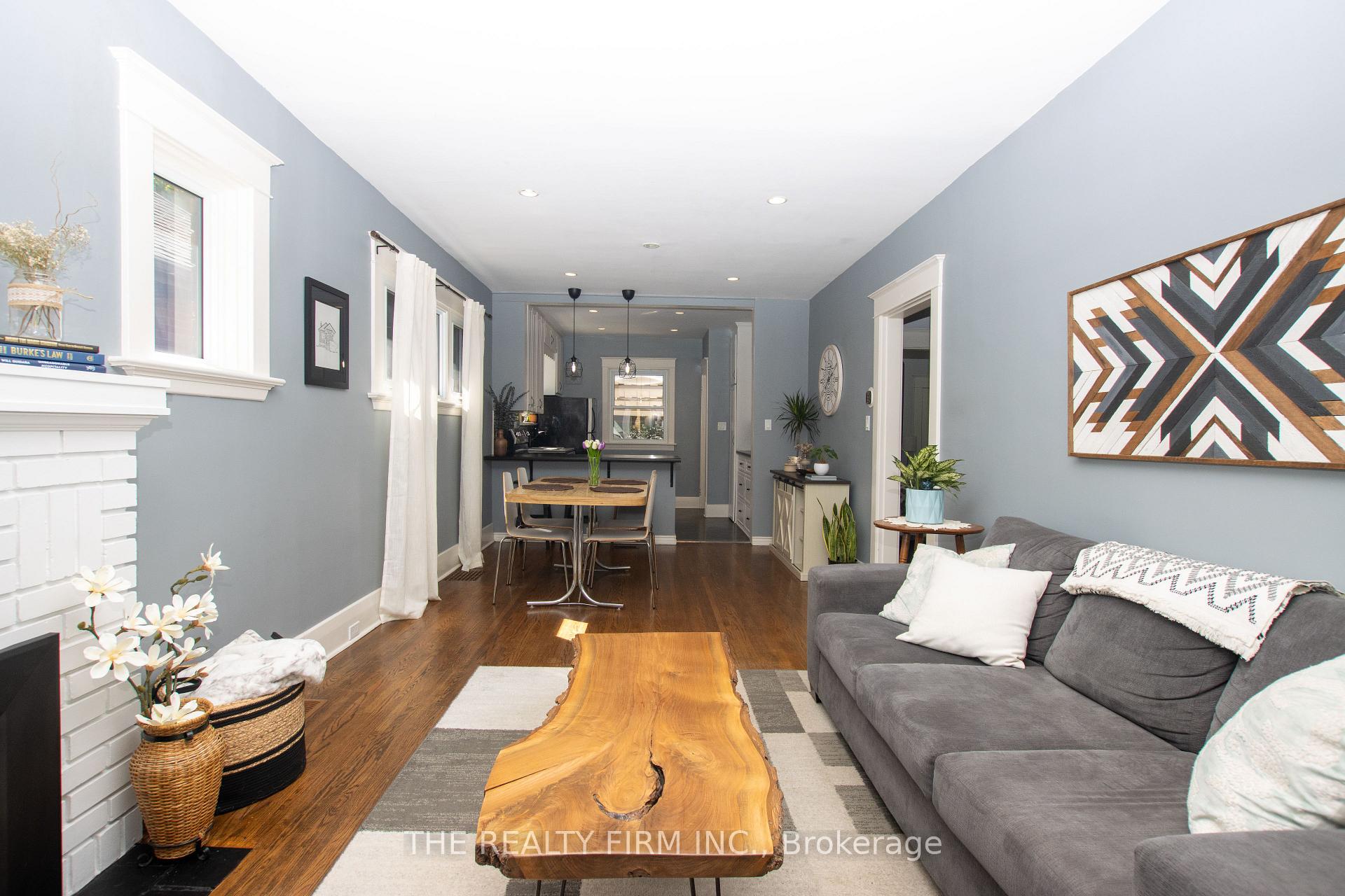 Photo 7 of 117 Thornton Avenue, London, East B — HOMEH