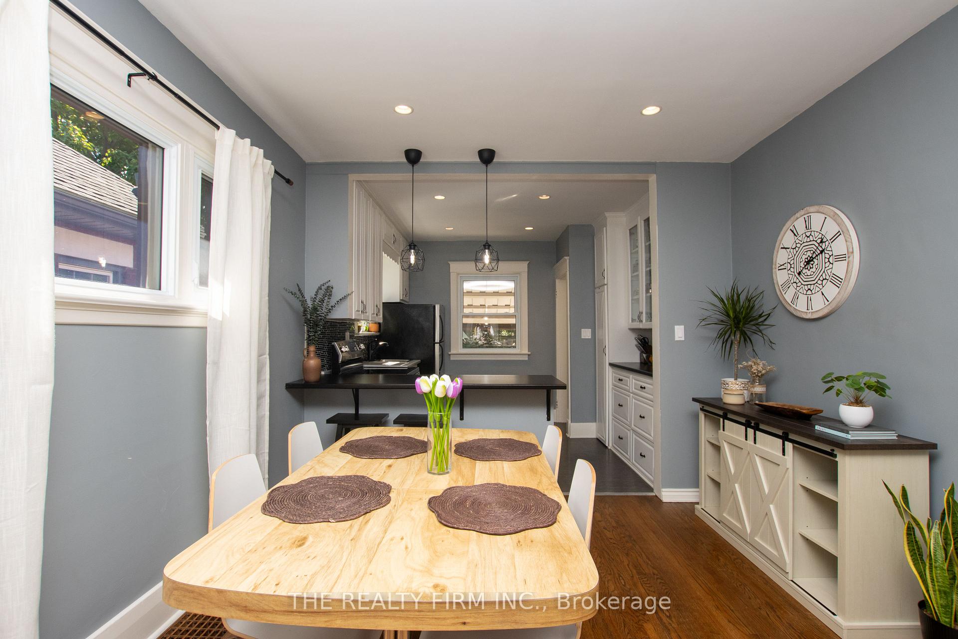 Photo 13 of 117 Thornton Avenue, London, East B — HOMEH