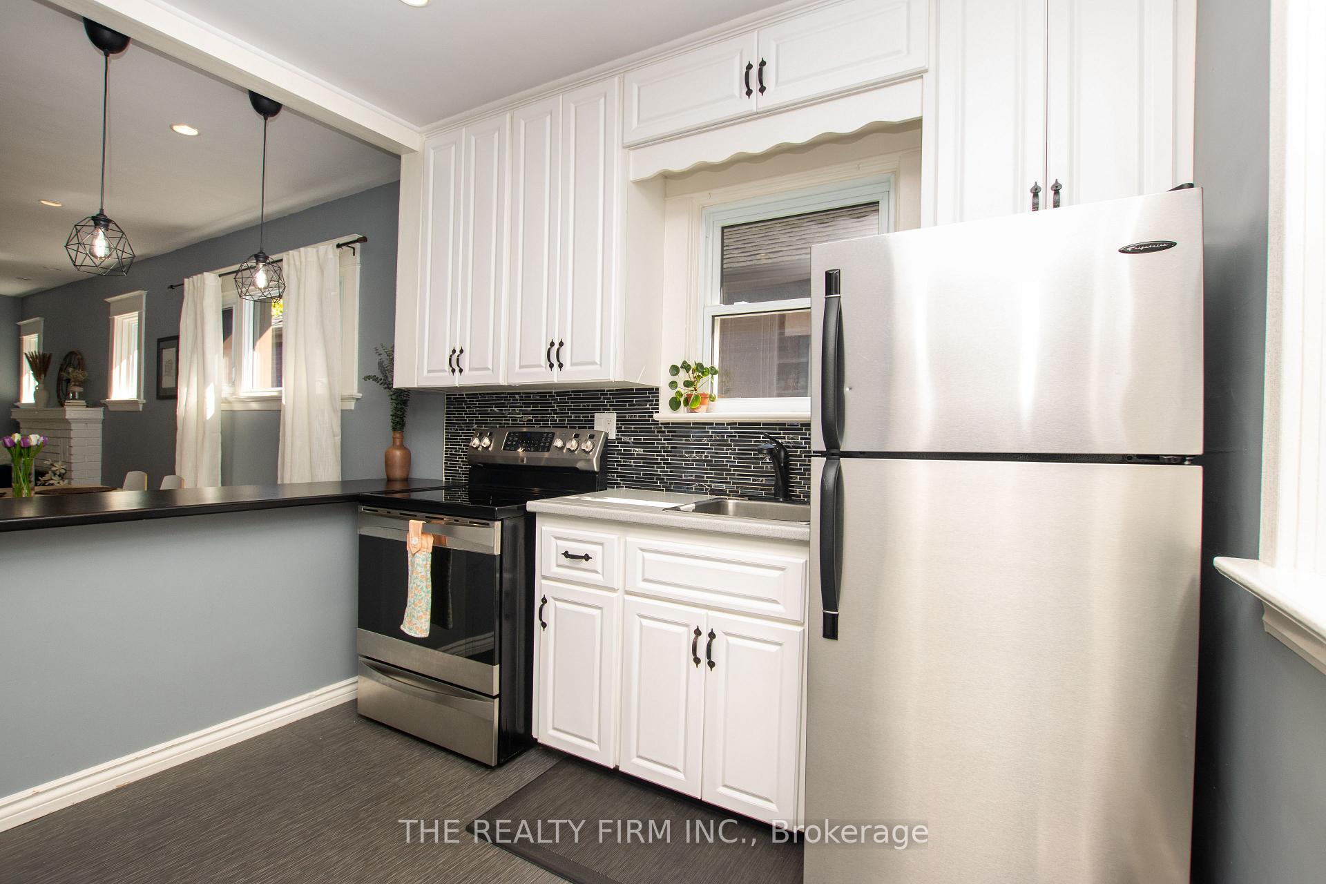 Photo 16 of 117 Thornton Avenue, London, East B — HOMEH