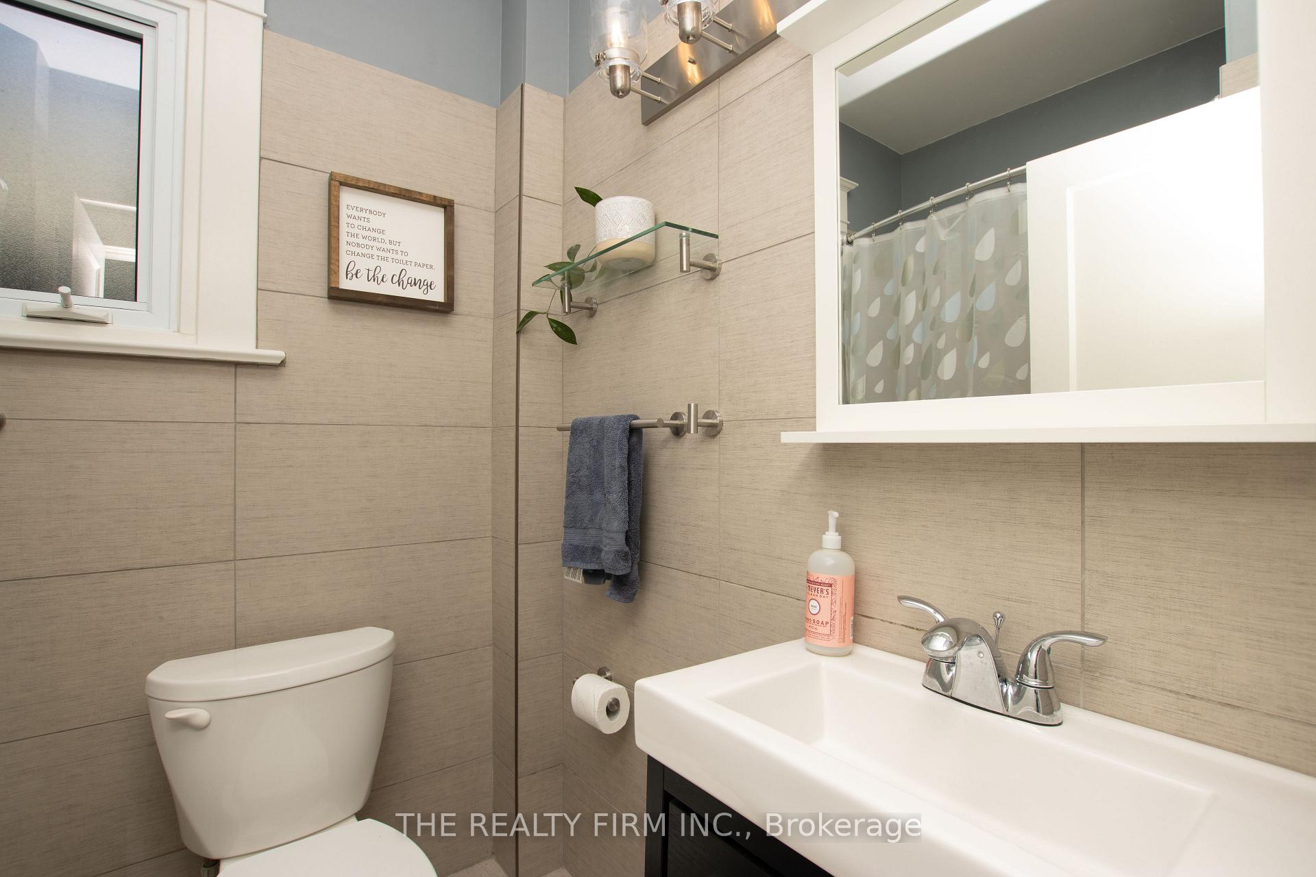 Photo 21 of 117 Thornton Avenue, London, East B — HOMEH