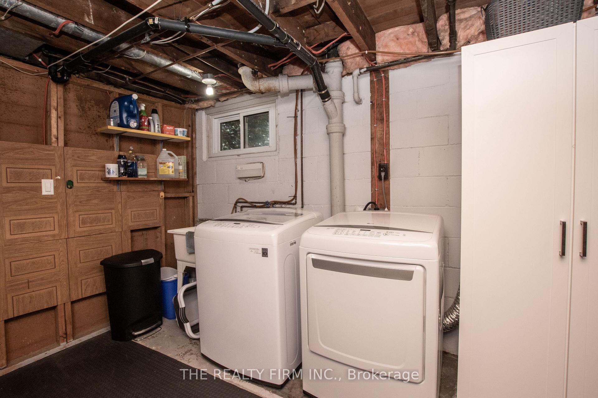 Photo 32 of 117 Thornton Avenue, London, East B — HOMEH