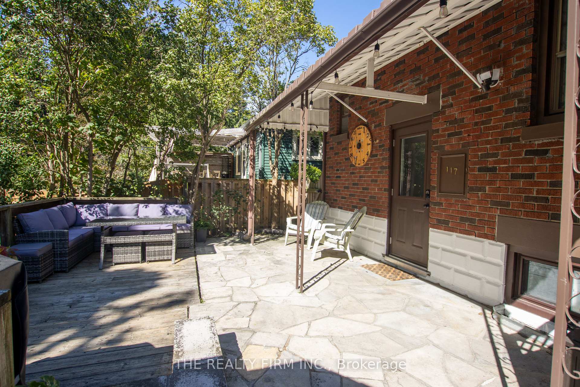 Photo 35 of 117 Thornton Avenue, London, East B — HOMEH