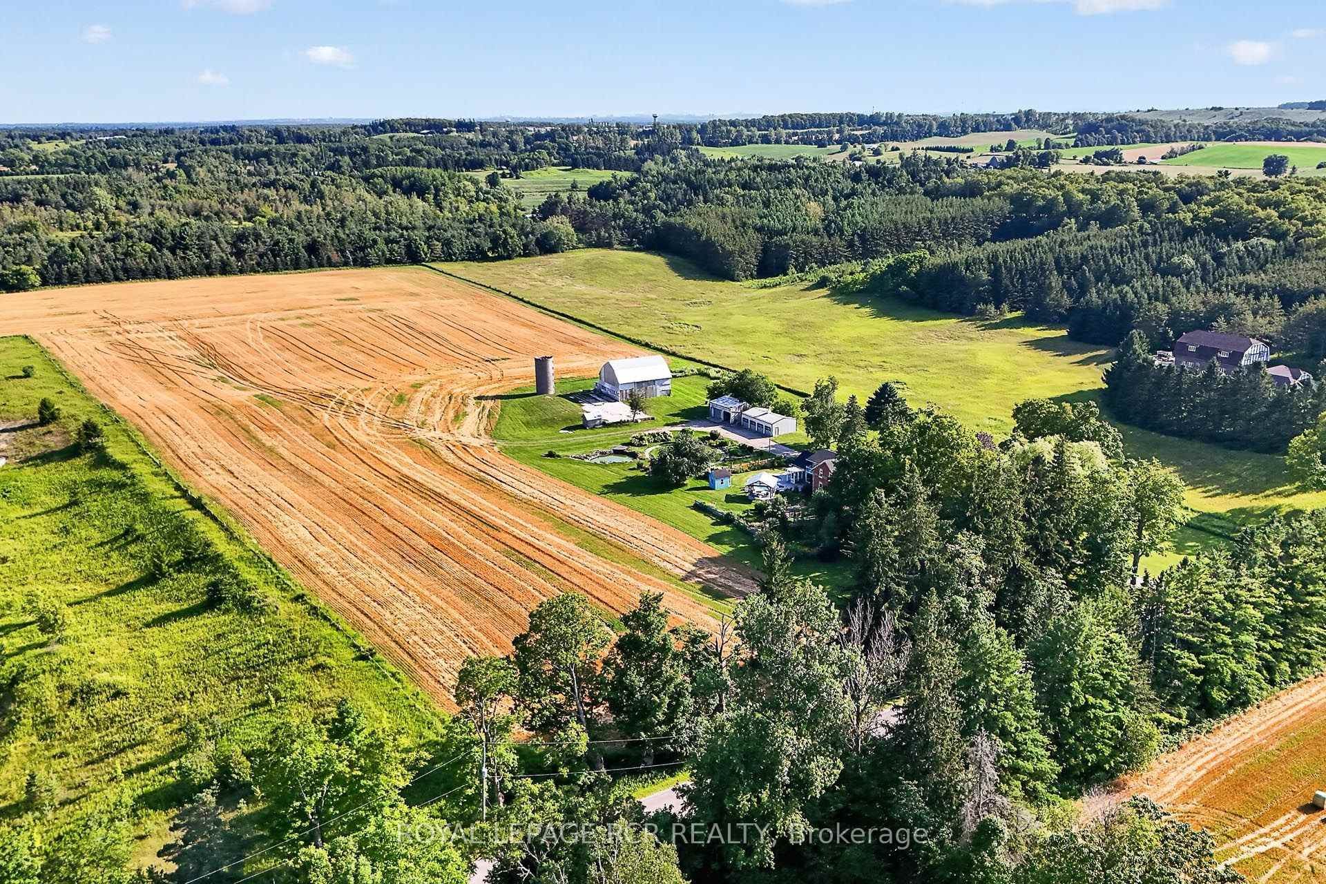 Photo 3 of 233 Wagg Road, Uxbridge, Rural Uxbridge — HOMEH