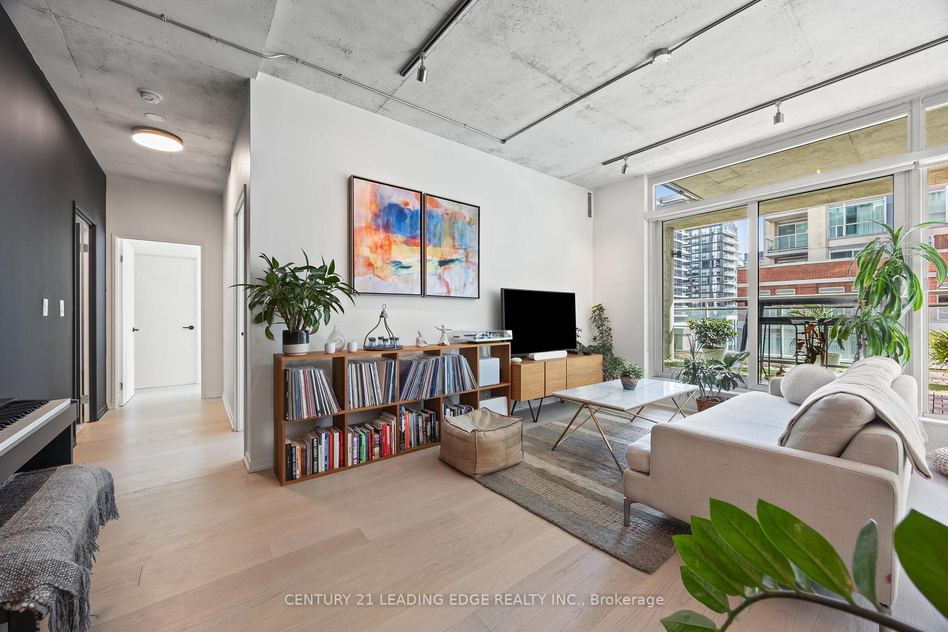 Photo 13 of Unit 903, 333 Adelaide Street E, Toronto, Moss Park — HOMEH