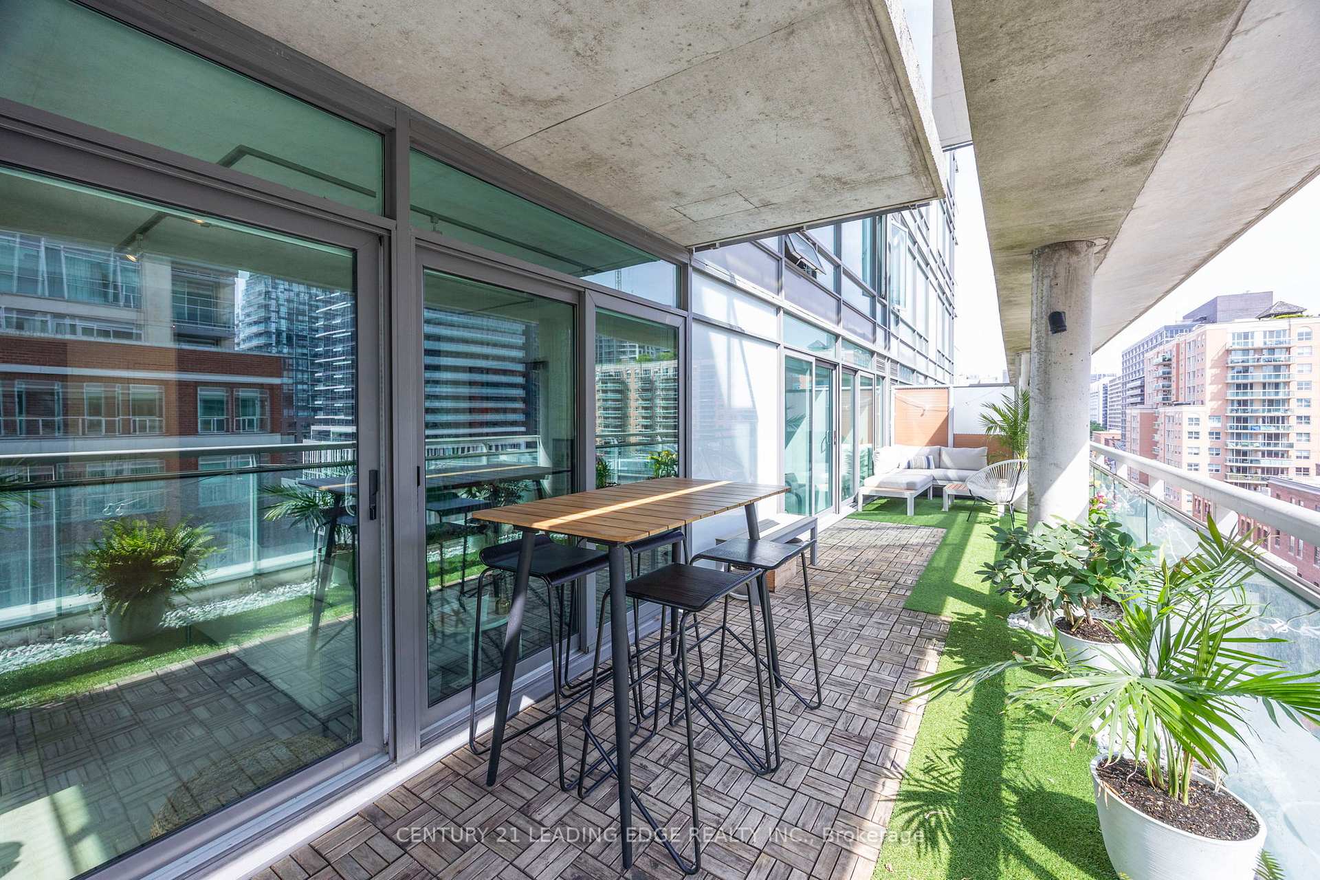 Photo 25 of Unit 903, 333 Adelaide Street E, Toronto, Moss Park — HOMEH