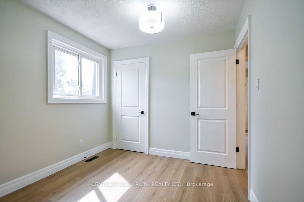 Photo 20 of 118 Marshall Street, Barrie, Allandale Heights — HOMEH