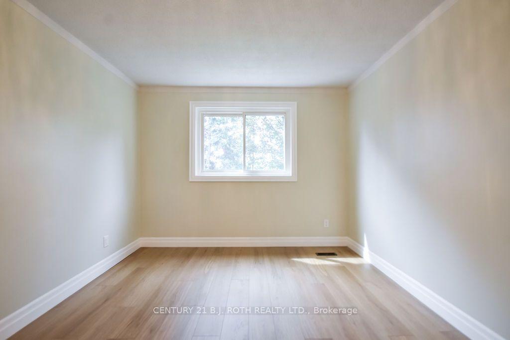 Photo 23 of 118 Marshall Street, Barrie, Allandale Heights — HOMEH
