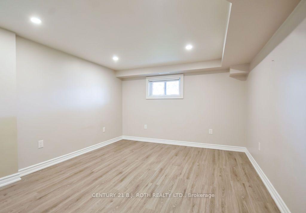 Photo 39 of 118 Marshall Street, Barrie, Allandale Heights — HOMEH