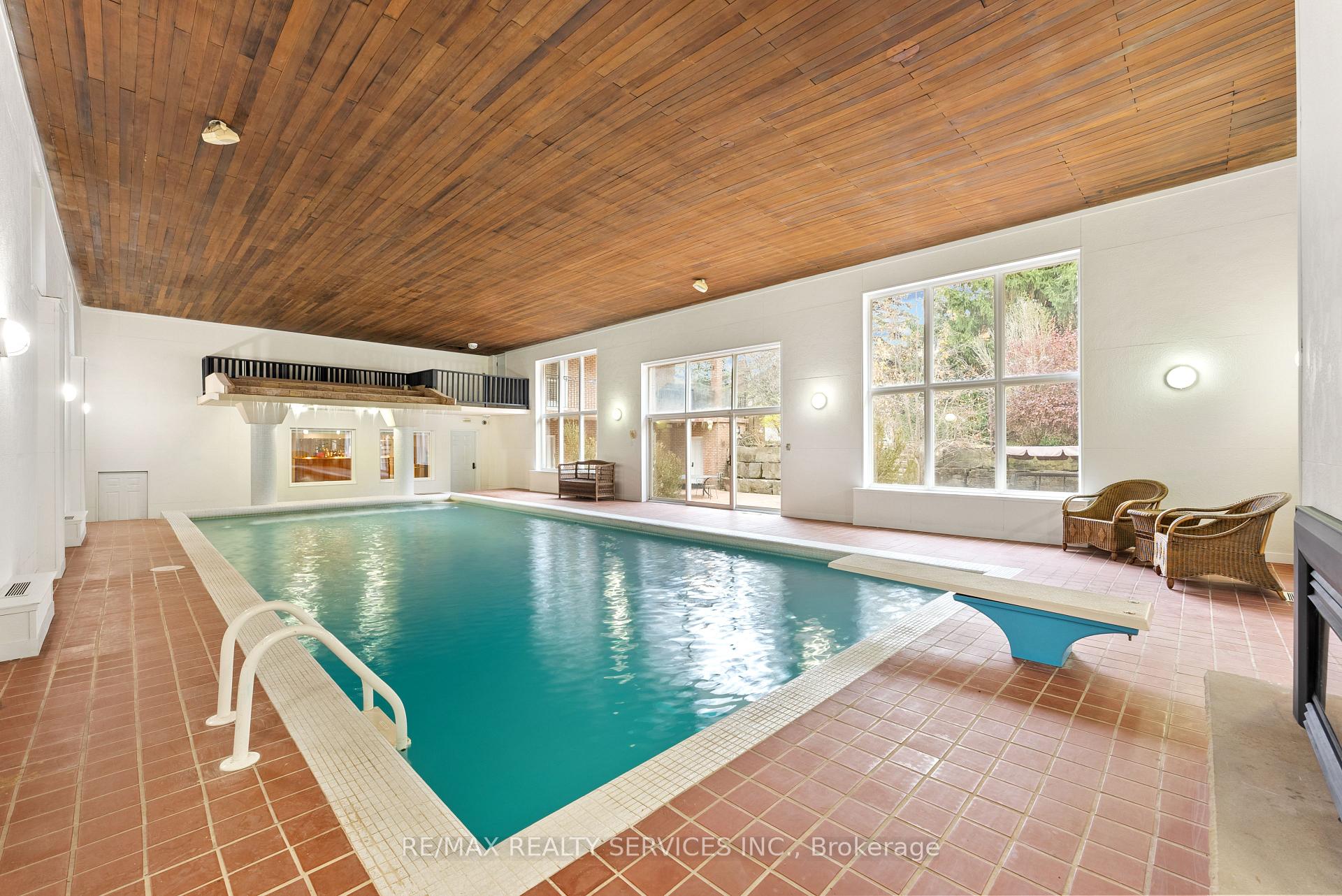 Photo 3 of 546 Conservation Drive, Brampton, Snelgrove — HOMEH