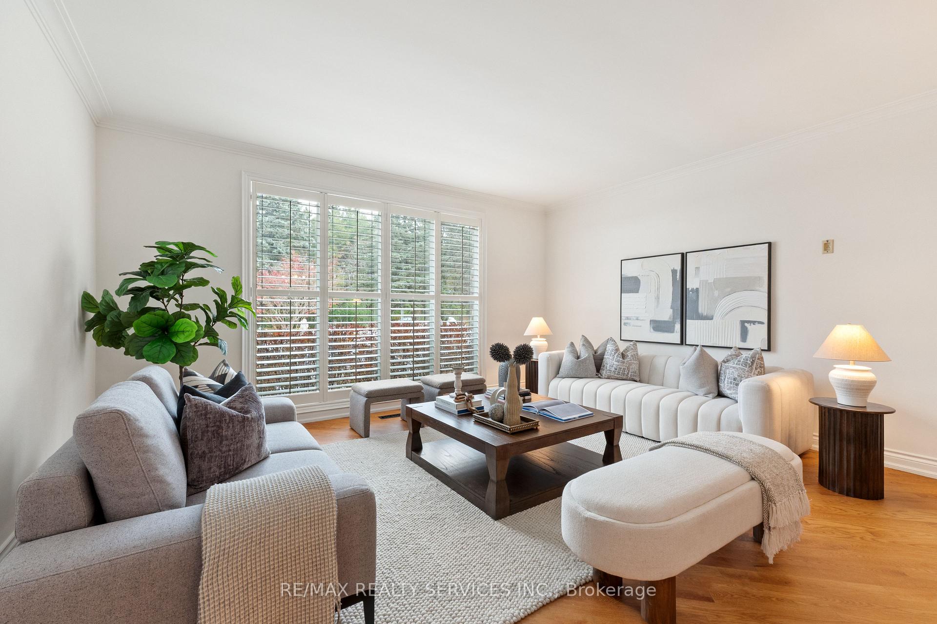 Photo 10 of 546 Conservation Drive, Brampton, Snelgrove — HOMEH