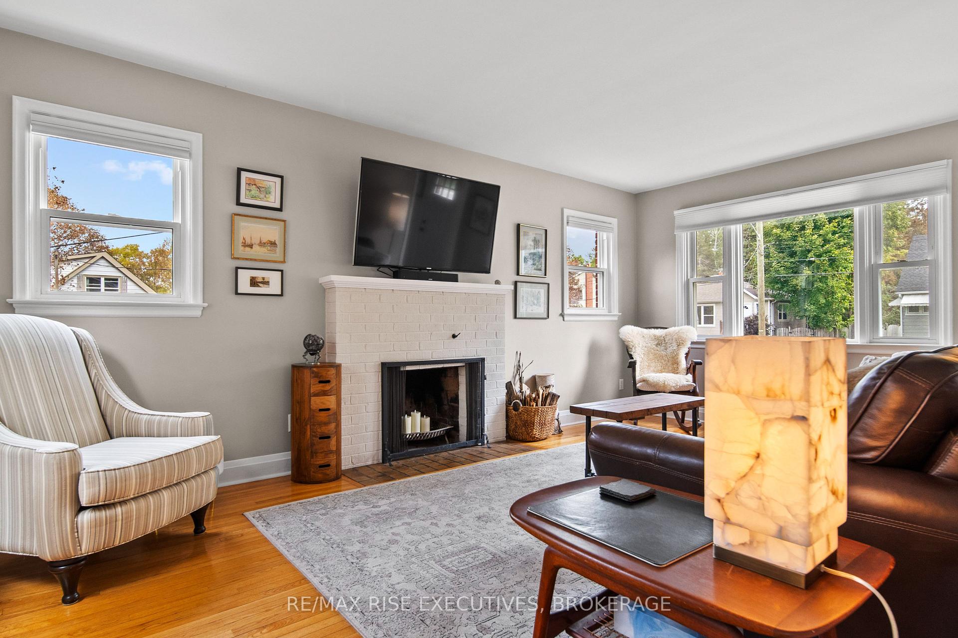 Photo 8 of 130 Florence Street, Kingston, West of Sir John A. Blvd — HOMEH