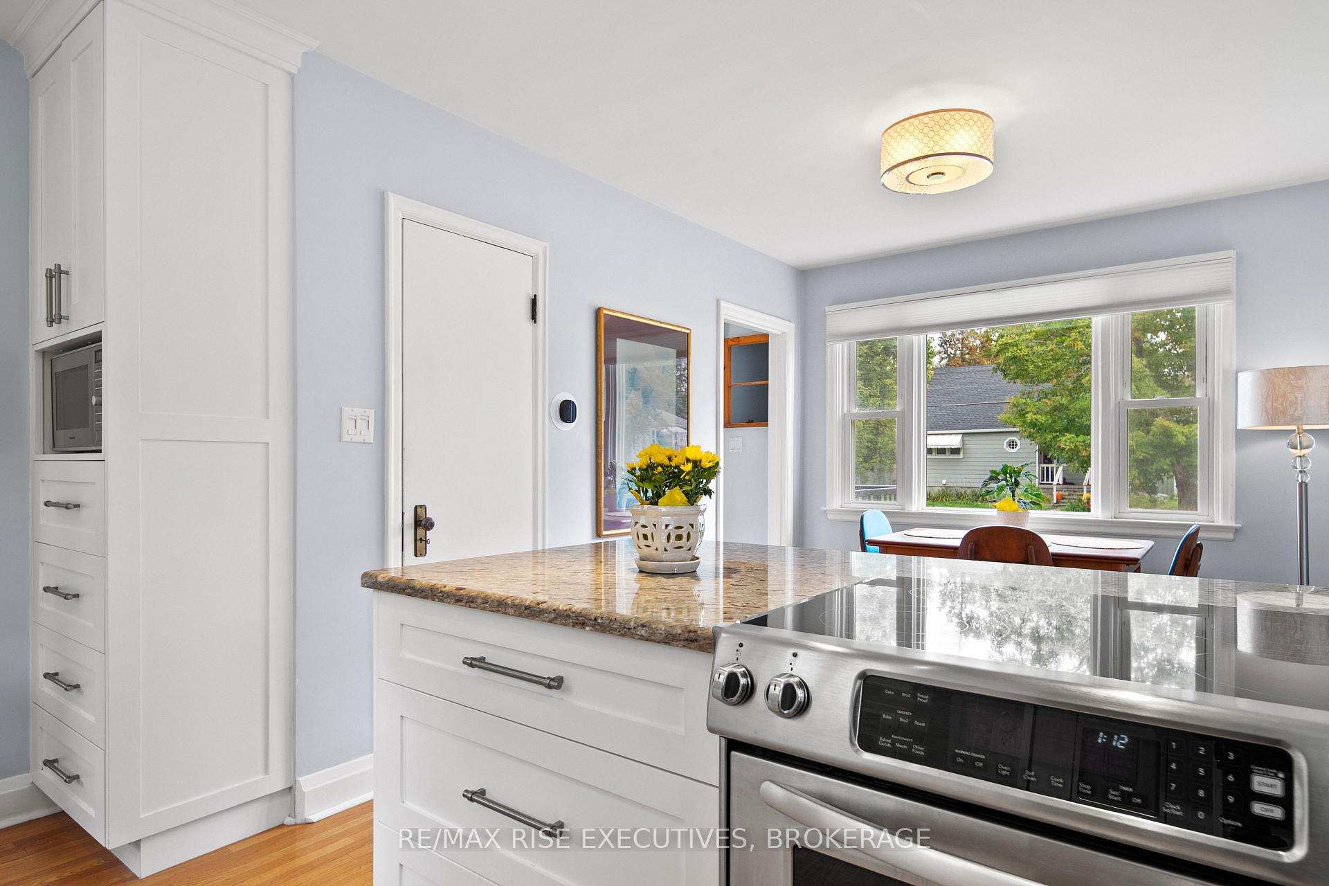Photo 15 of 130 Florence Street, Kingston, West of Sir John A. Blvd — HOMEH
