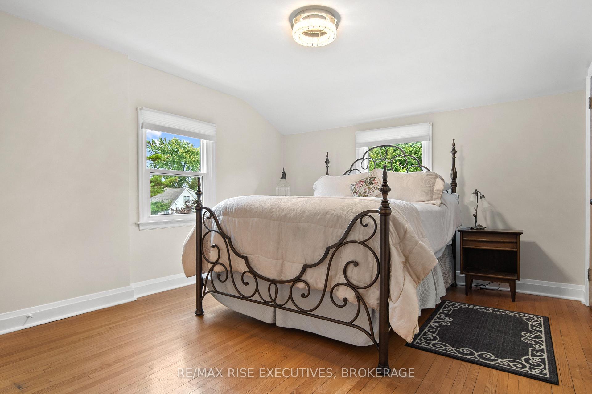 Photo 18 of 130 Florence Street, Kingston, West of Sir John A. Blvd — HOMEH