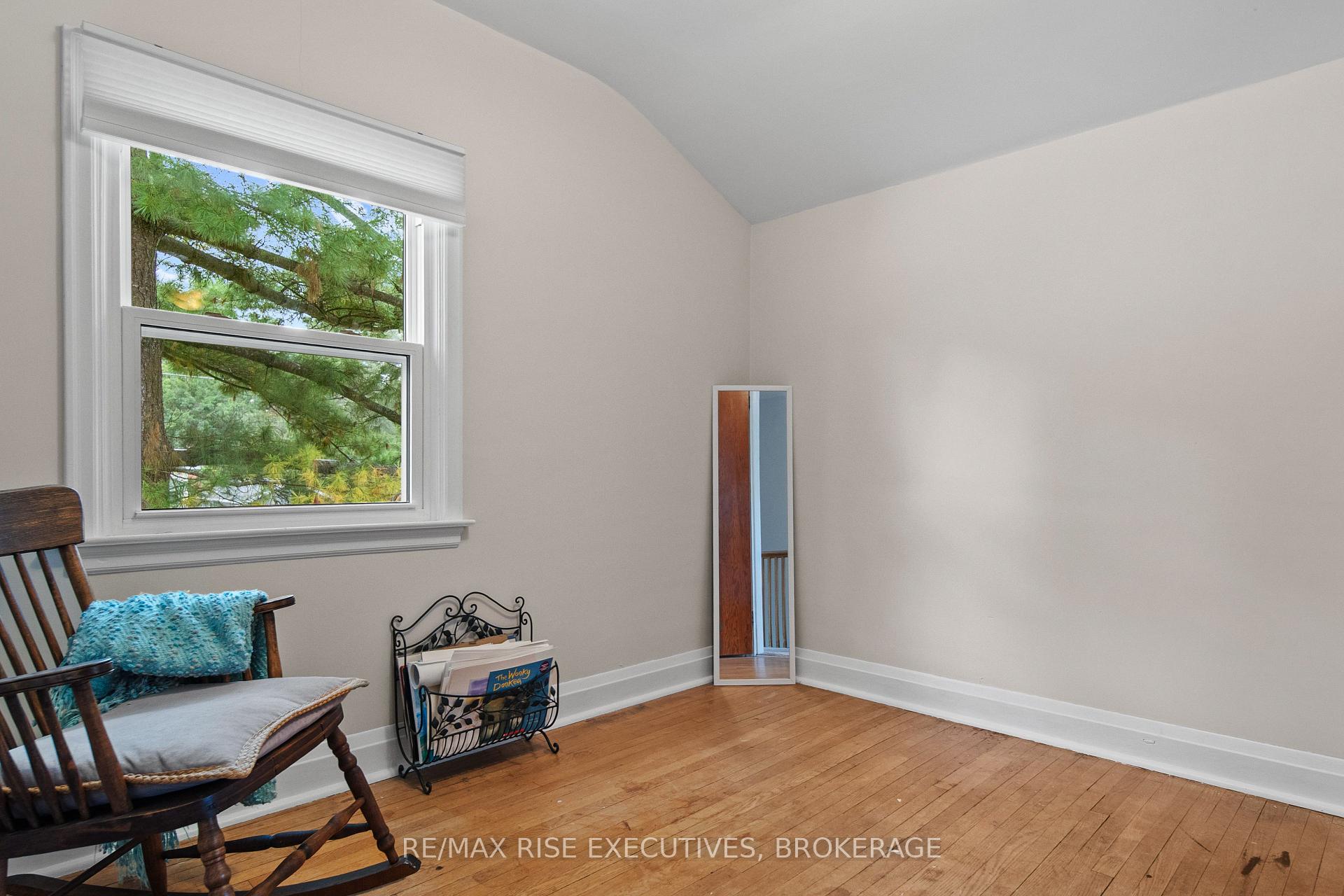 Photo 23 of 130 Florence Street, Kingston, West of Sir John A. Blvd — HOMEH
