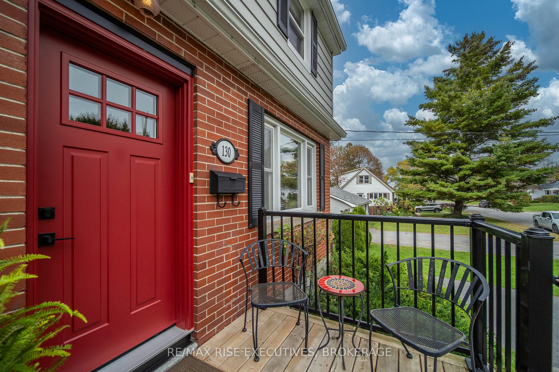 Photo 27 of 130 Florence Street, Kingston, West of Sir John A. Blvd — HOMEH