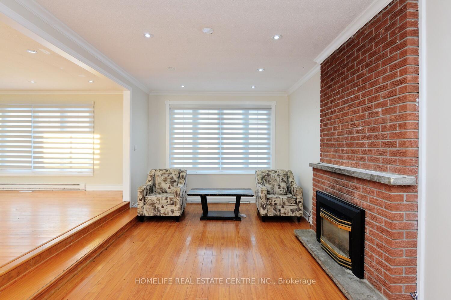 Photo 17 of 1741 Countryside Drive, Brampton, Sandringham-Wellington — HOMEH