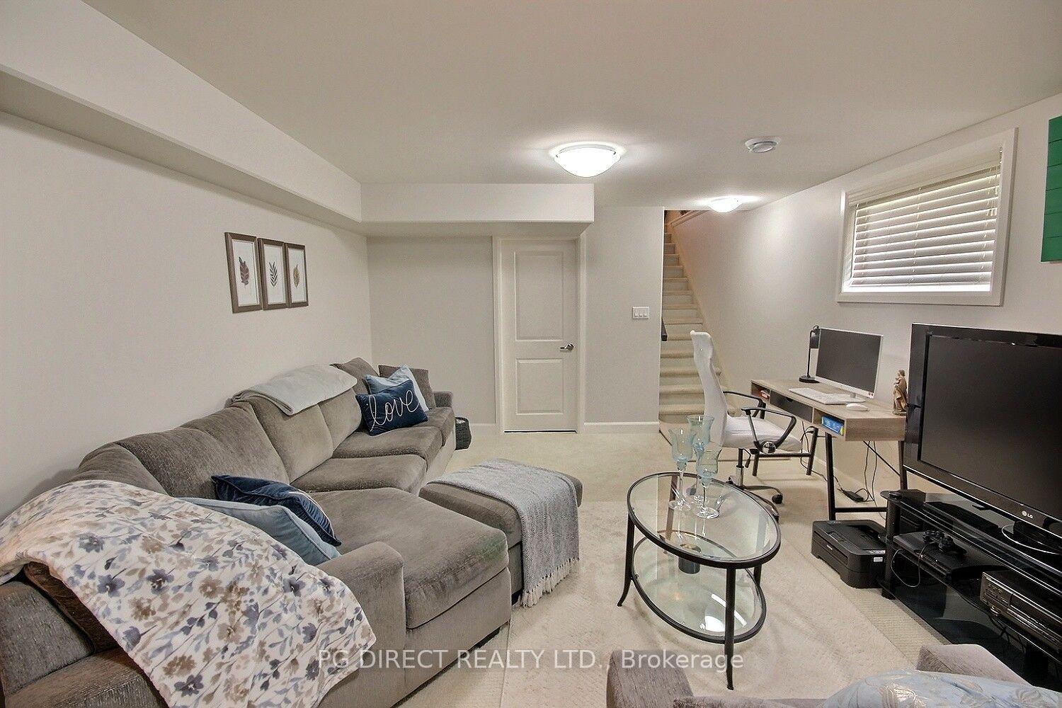 Photo 16 of 6 Dewal Place, Belleville, Belleville Ward — HOMEH