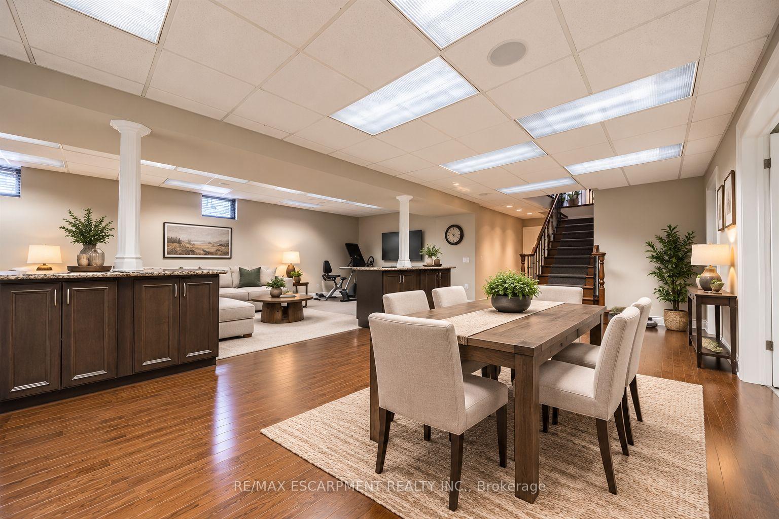 Photo 29 of 137 Pinehill Drive, Hamilton, Rural Glanbrook — HOMEH