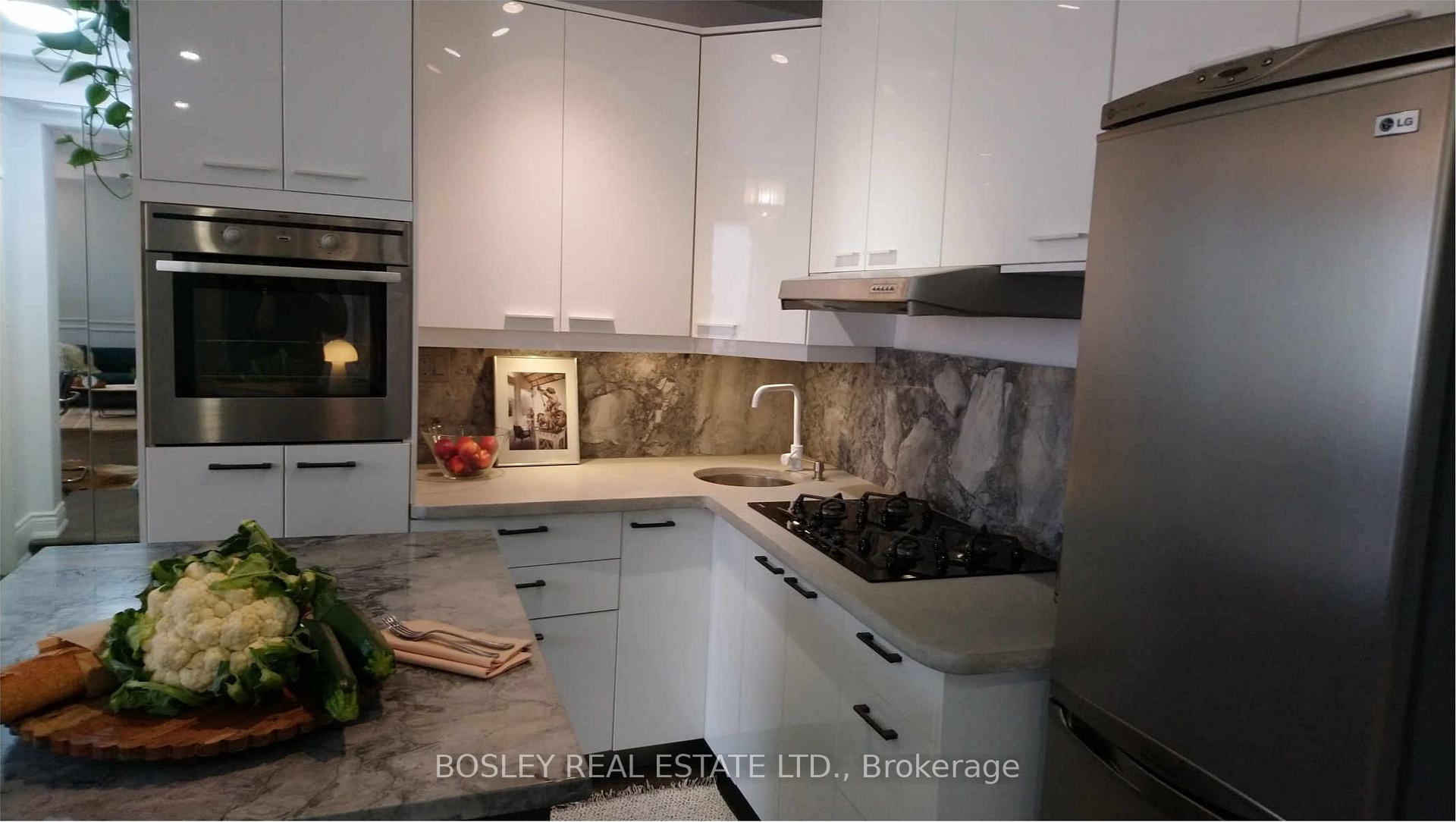 Photo 3 of Unit 1, 11 Boustead Avenue, Toronto, High Park-Swansea — HOMEH