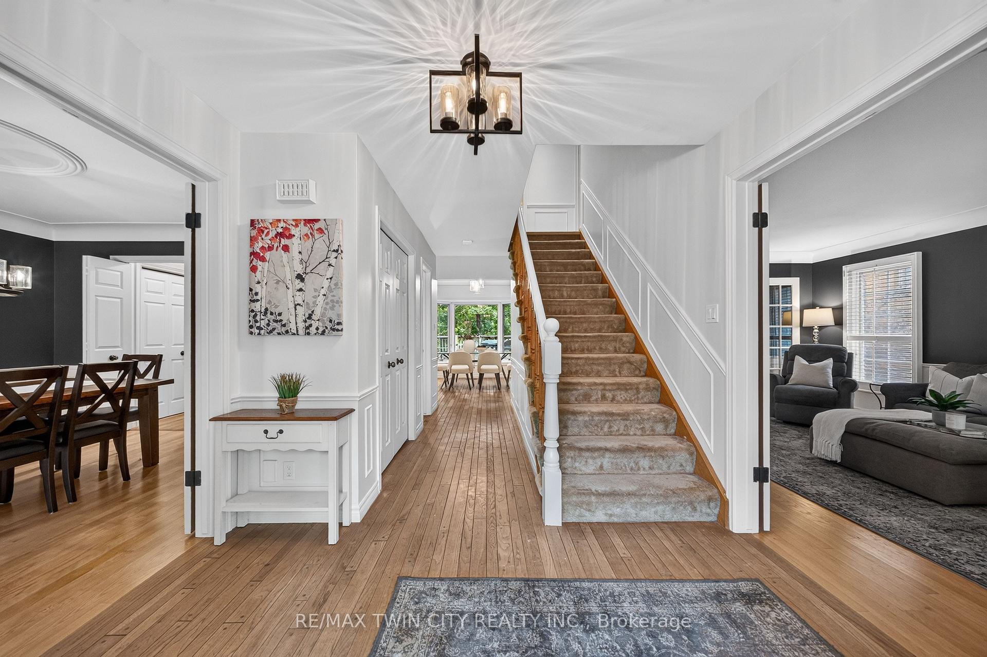 Photo 10 of 114 Frederick Banting Place, Waterloo, Upper Beechwood — HOMEH
