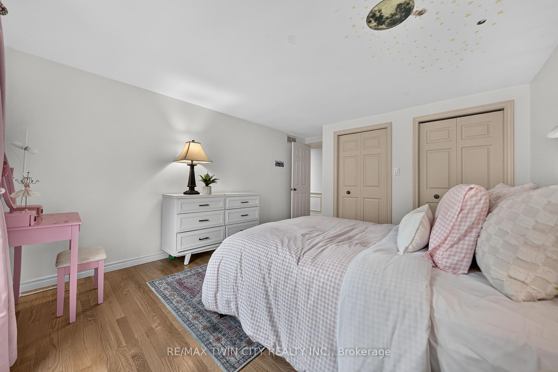 Photo 34 of 114 Frederick Banting Place, Waterloo, Upper Beechwood — HOMEH