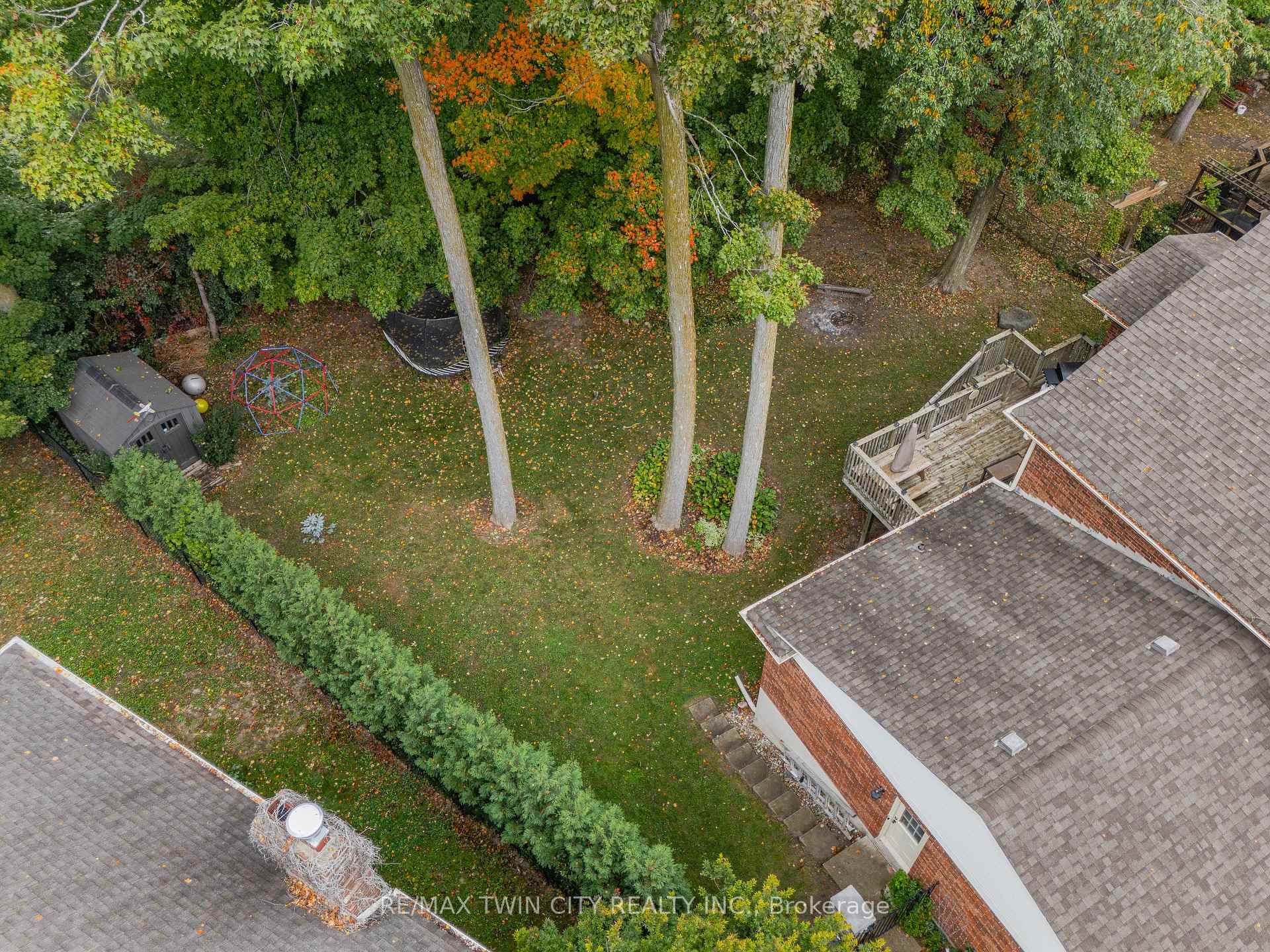 Photo 42 of 114 Frederick Banting Place, Waterloo, Upper Beechwood — HOMEH