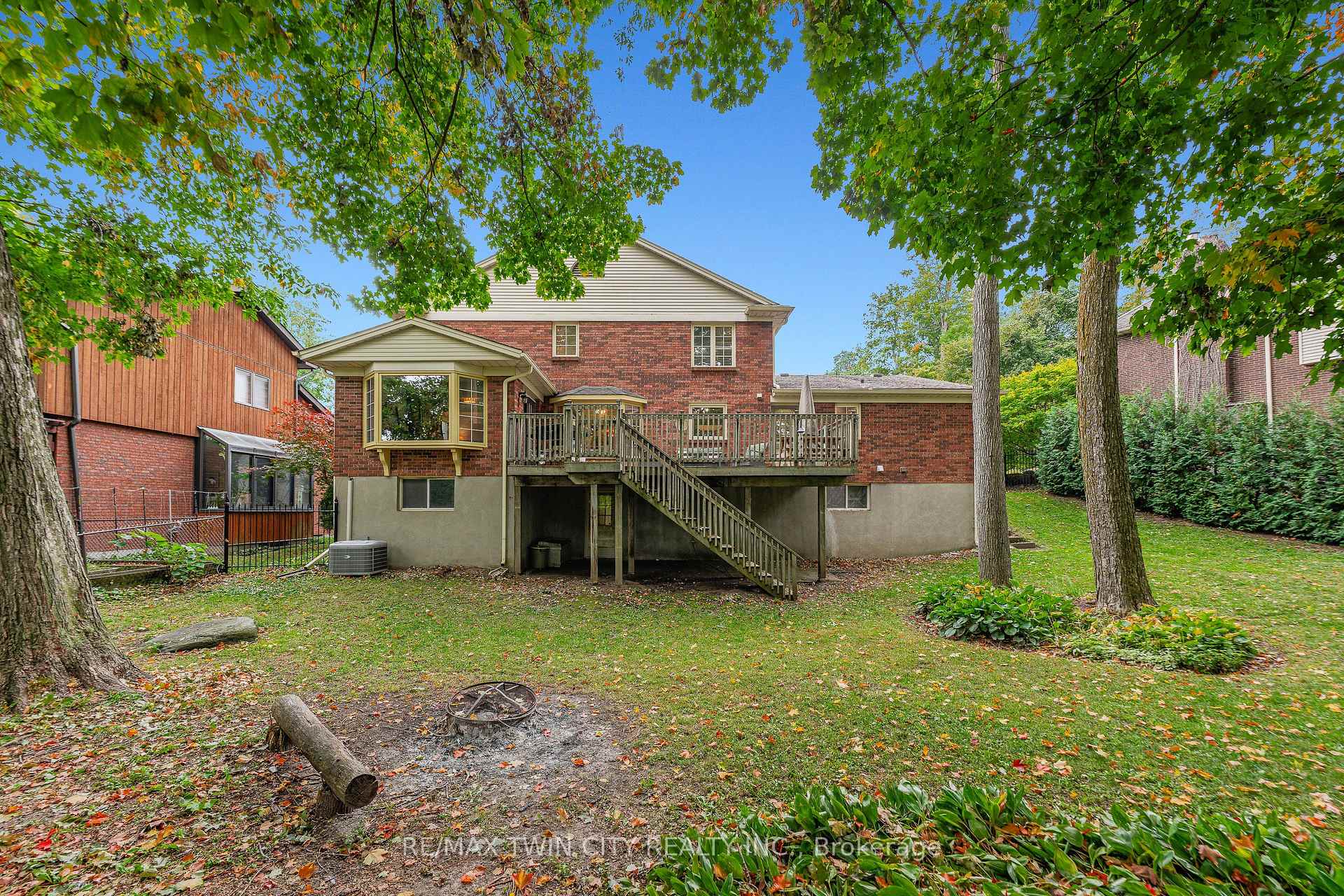 Photo 45 of 114 Frederick Banting Place, Waterloo, Upper Beechwood — HOMEH
