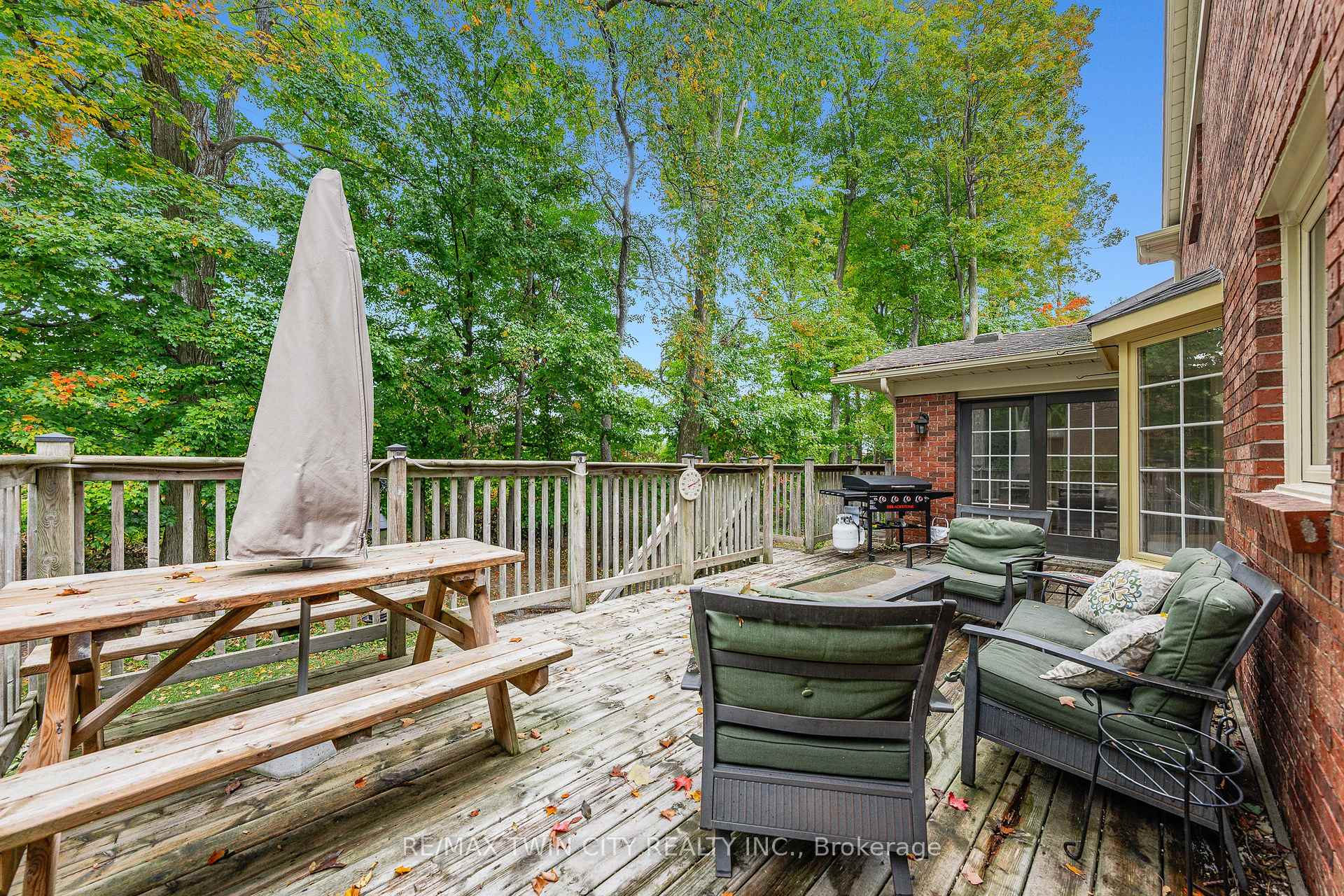 Photo 46 of 114 Frederick Banting Place, Waterloo, Upper Beechwood — HOMEH