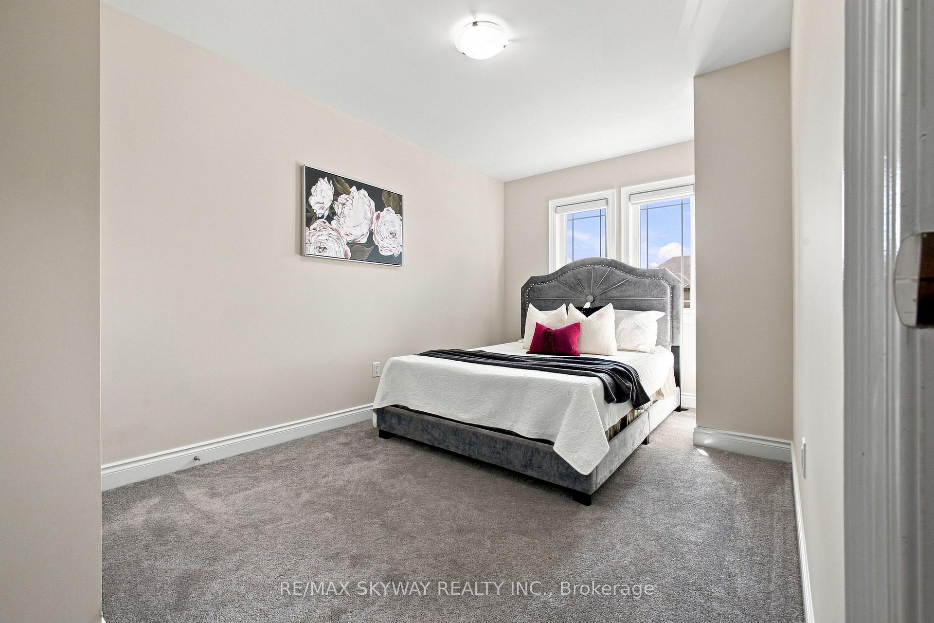 Photo 33 of 60 Lorne Thomas Place, New Tecumseth, Rural New Tecumseth — HOMEH