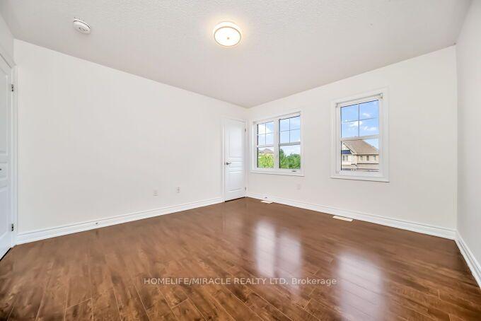 Photo 27 of 14 Bonnie Braes Drive, Brampton, Credit Valley — HOMEH
