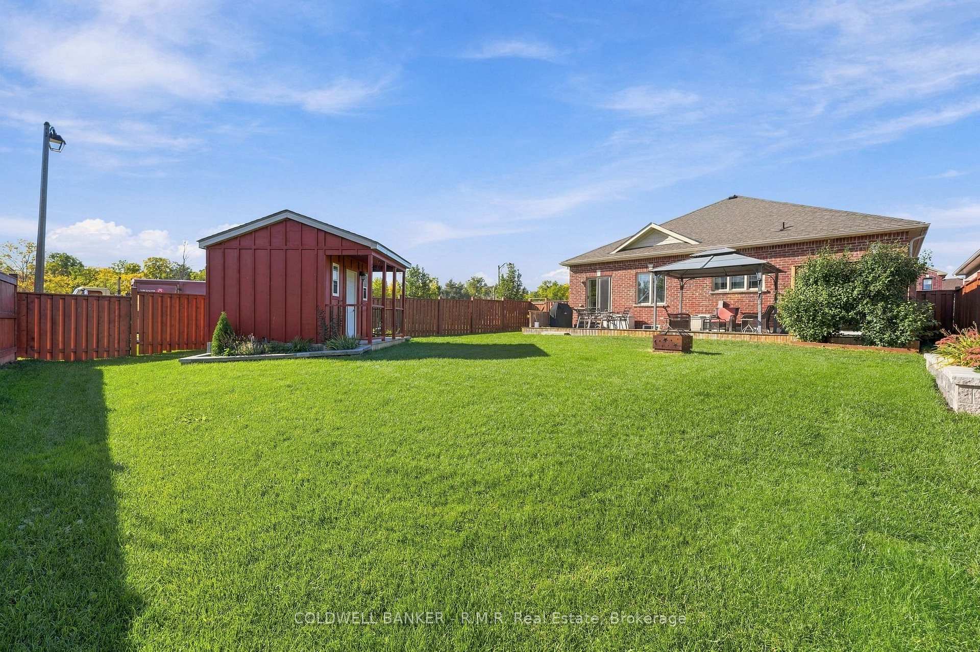 Photo 4 of 3 Pollock Avenue, Brock, Beaverton — HOMEH