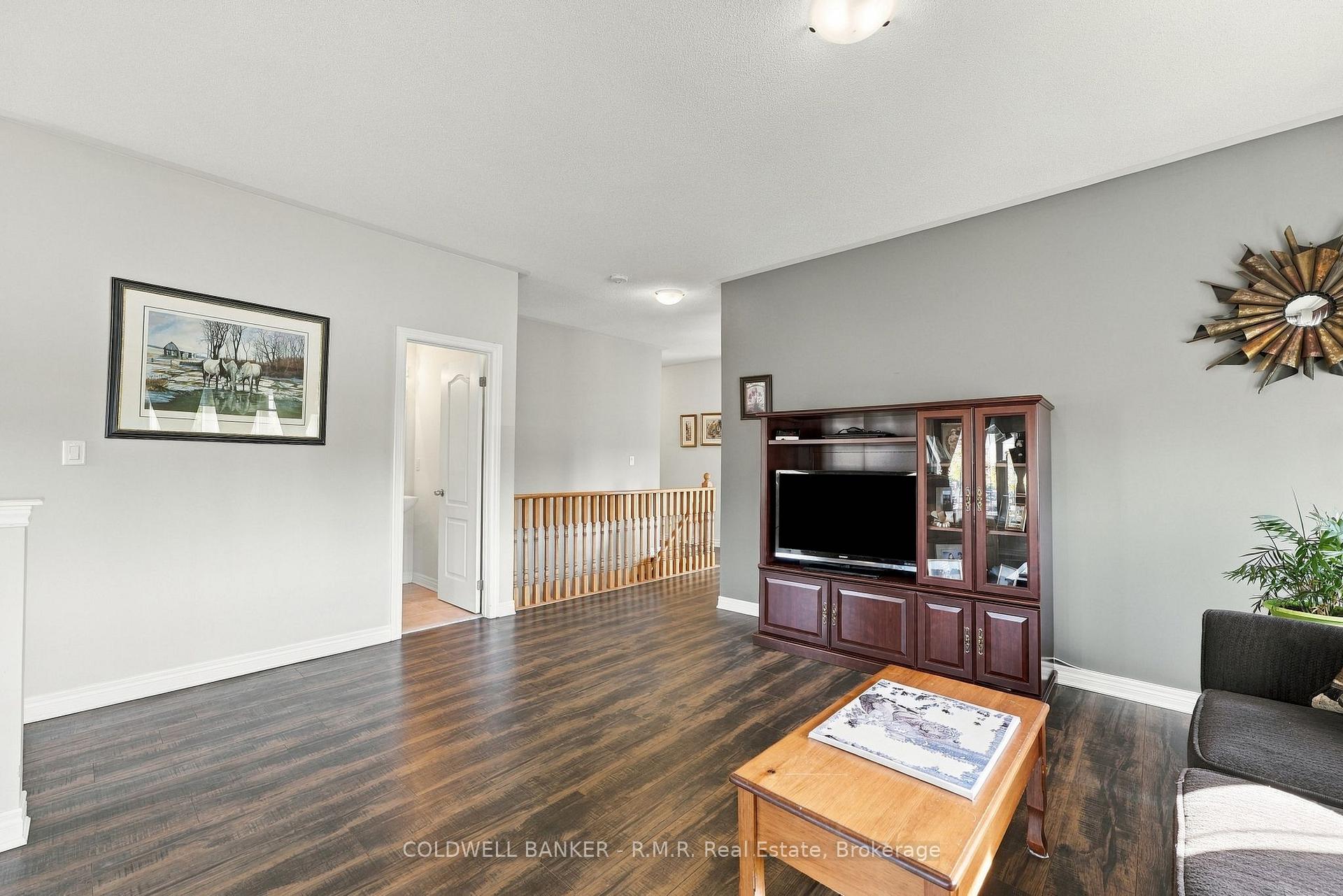 Photo 9 of 3 Pollock Avenue, Brock, Beaverton — HOMEH