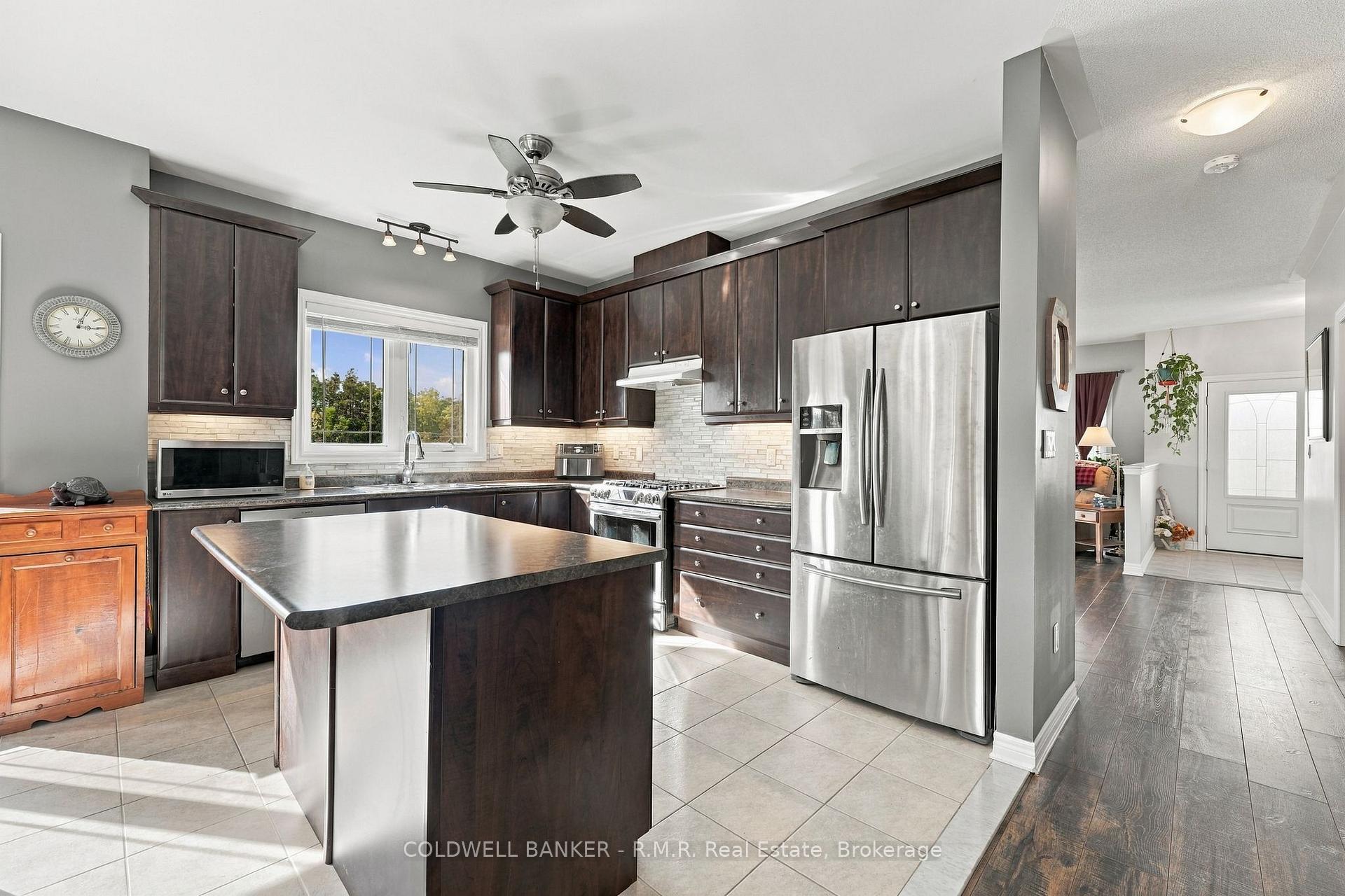 Photo 12 of 3 Pollock Avenue, Brock, Beaverton — HOMEH