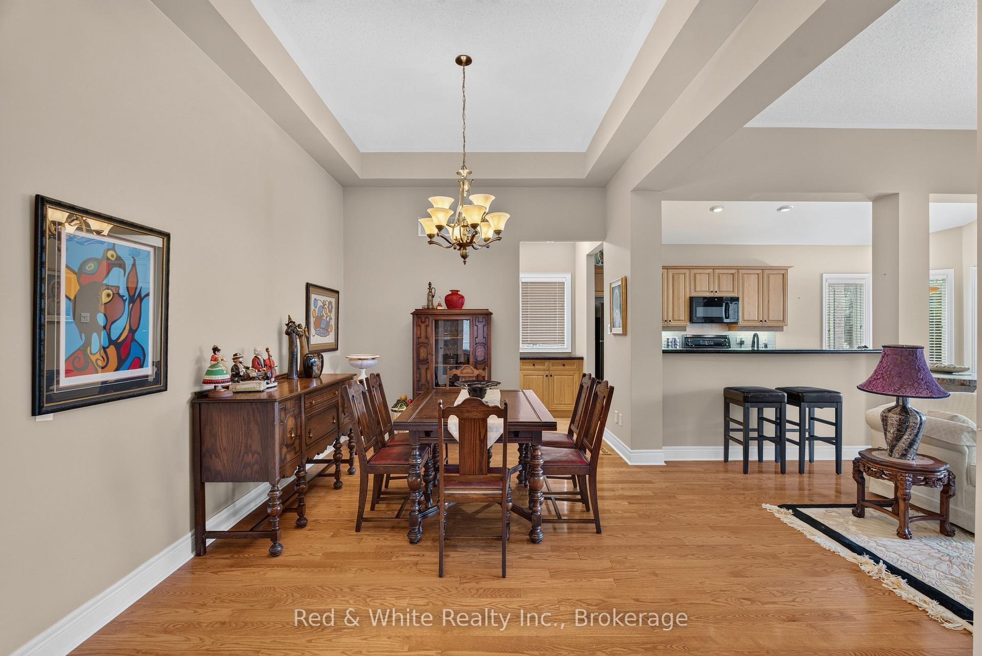 Photo 5 of Unit 25, 76 Mcdermott Trail, Whitchurch-Stouffville, Ballantrae — HOMEH