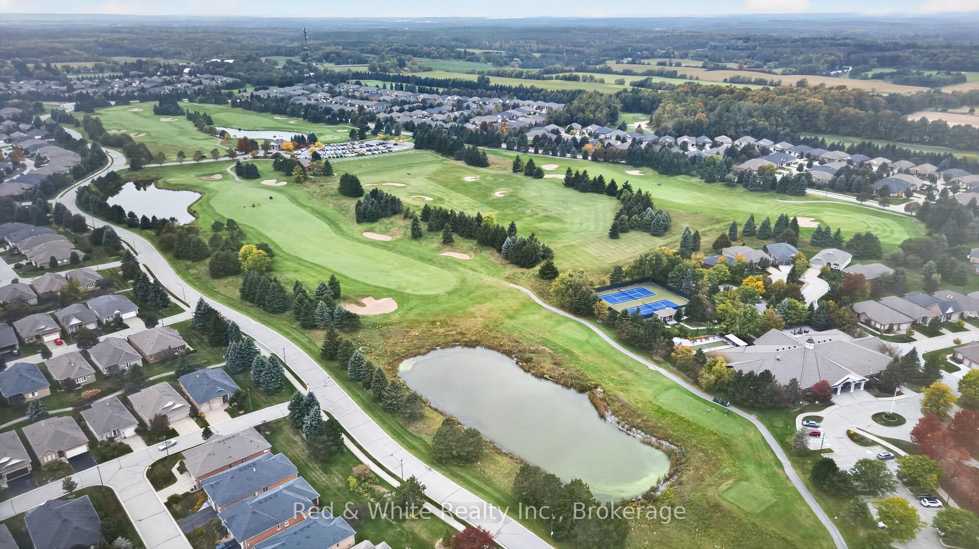 Photo 42 of Unit 25, 76 Mcdermott Trail, Whitchurch-Stouffville, Ballantrae — HOMEH
