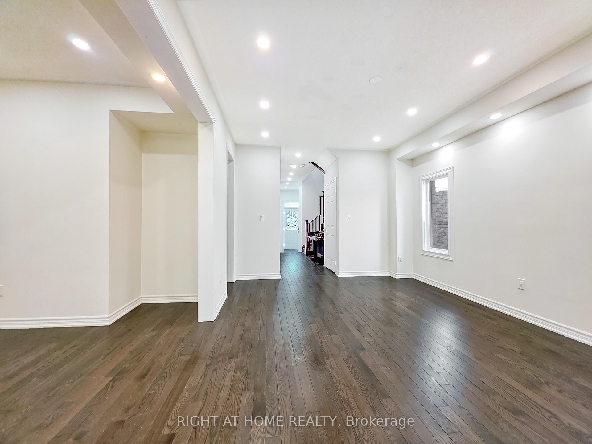 Photo 7 of 219 Fleetwood Drive, Oshawa, Eastdale — HOMEH