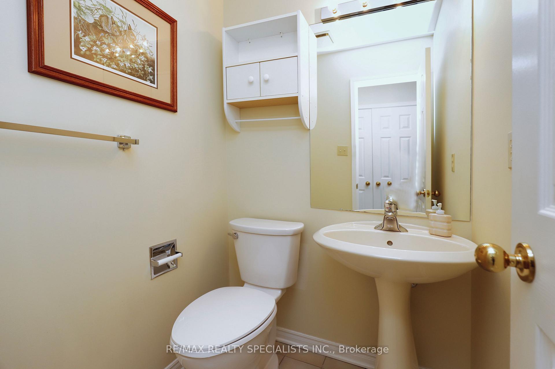 Photo 25 of 4 Mowat Court, Brampton, Heart Lake East — HOMEH